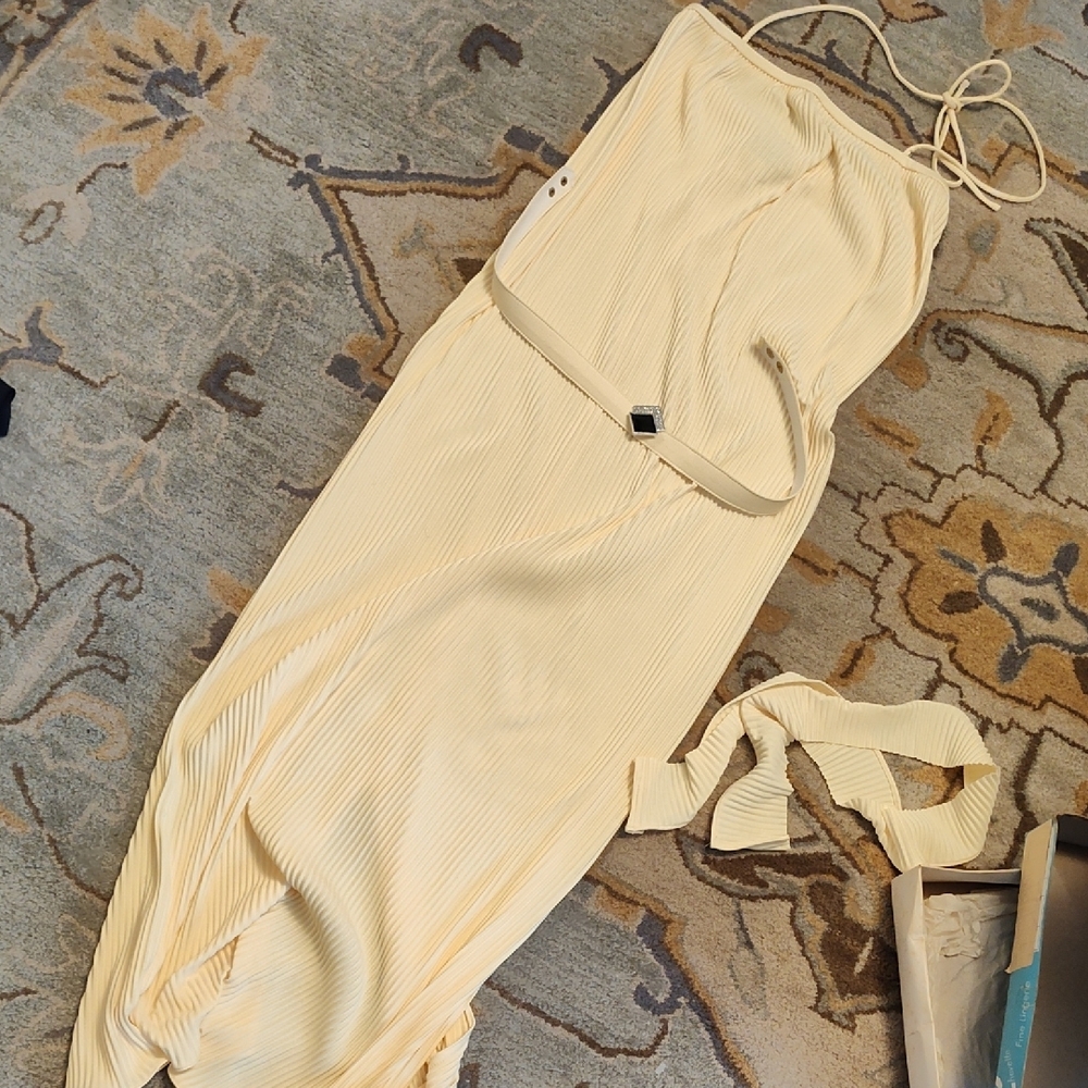 Vintage Pale Yellow Pleated Halter Dress